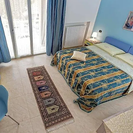 Mazzini Bed & Breakfast Alba Adriatica